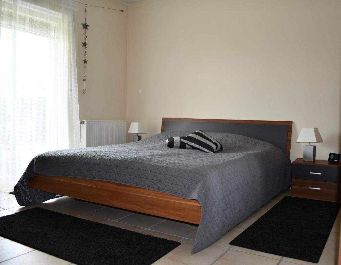 Ferienwohnung Bellerbergblick Ettringen  Kültér fotó